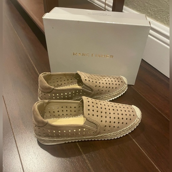 Marc Fisher Britta Woman’s Shoes - Picture 3 of 6